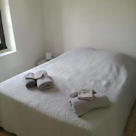 Seasonal Apartman *