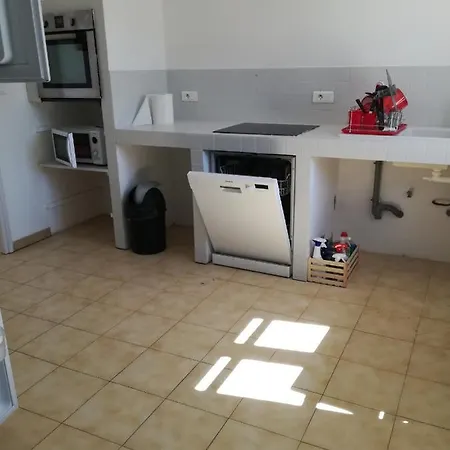 Seasonal Apartman *